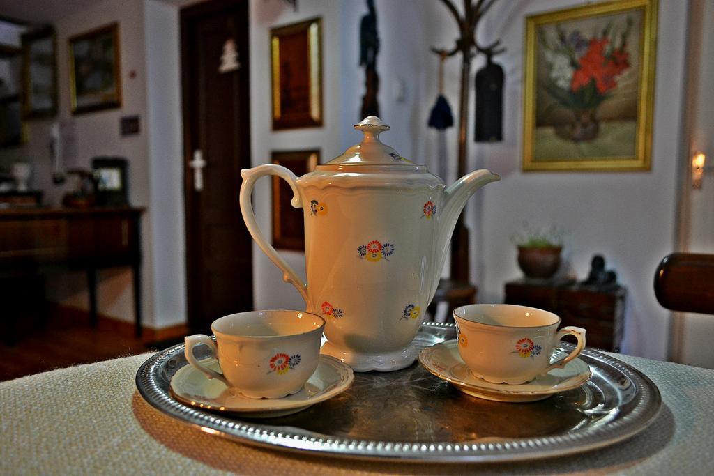 Casa Nobilium Hotel Turda Luaran gambar
